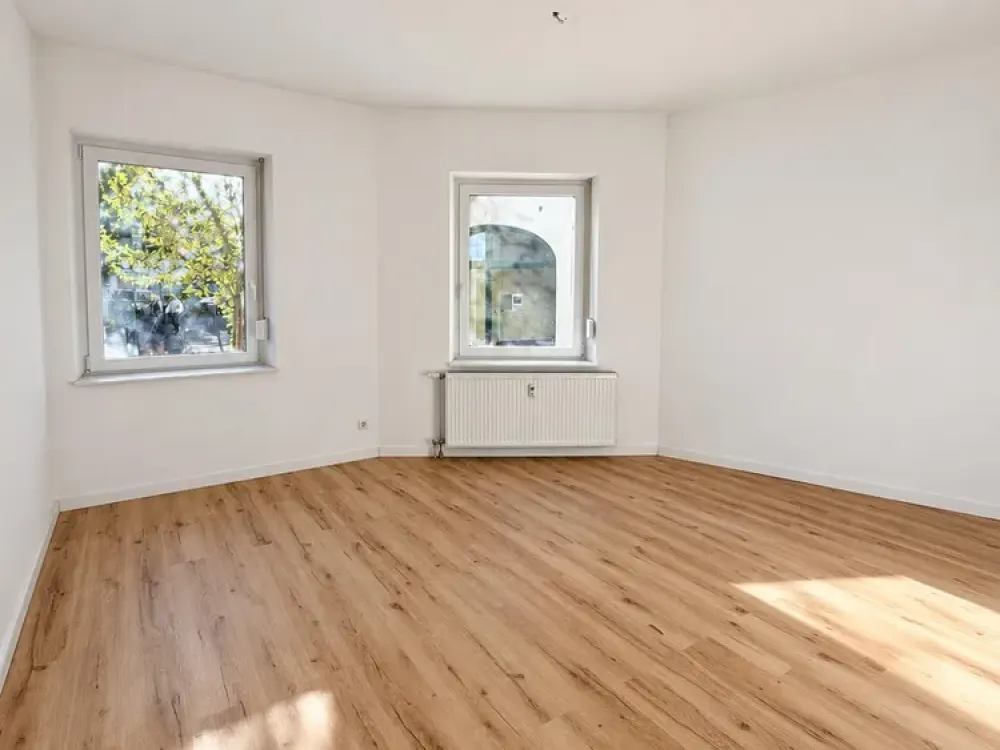 Helle und großzügige 4-Zimmer-Erdgeschosswohnung in Krefeld