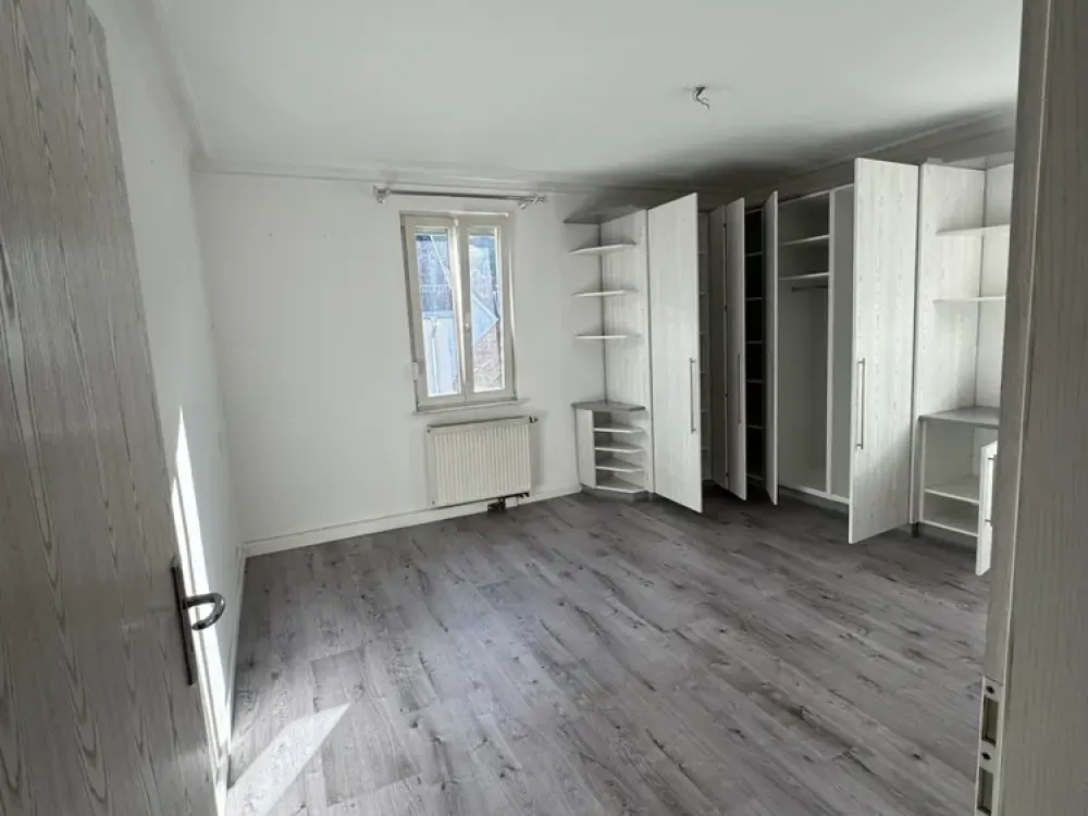 Traumhafte 3,5 Zimmer Dachgeschoss-Maisonette Wohnung in Feuerbach