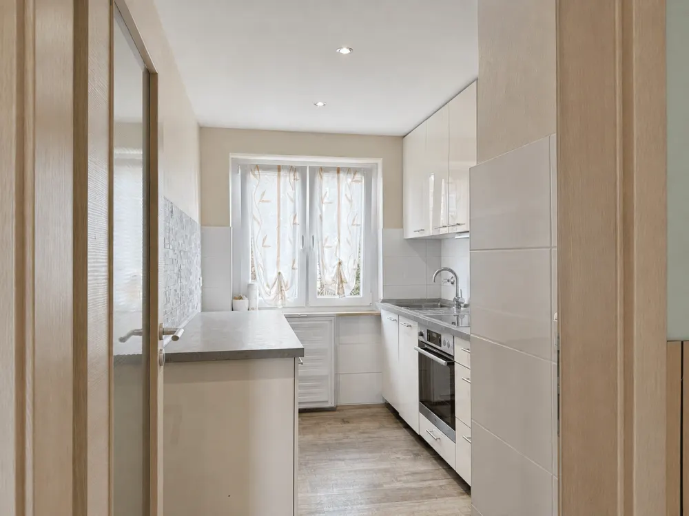 Modernisierte 2-Zimmer-Wohnung mit Balkon in Bad Cannstatt