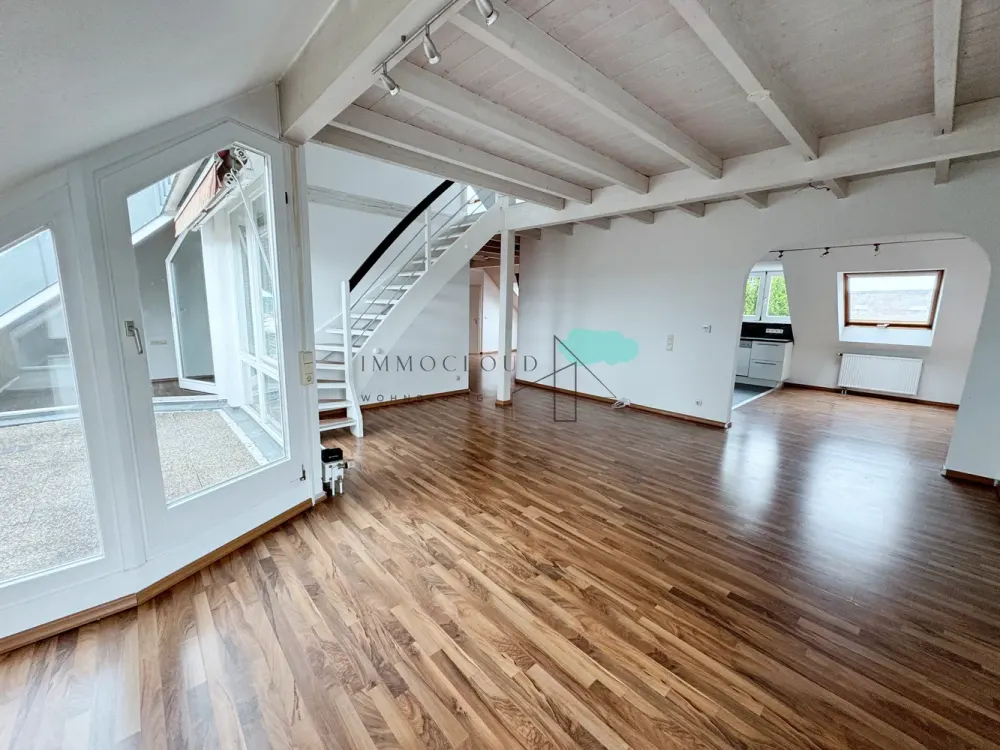 Charmante 4-Zimmer-Maisonettewohnung mit Weitblick, in Wernau