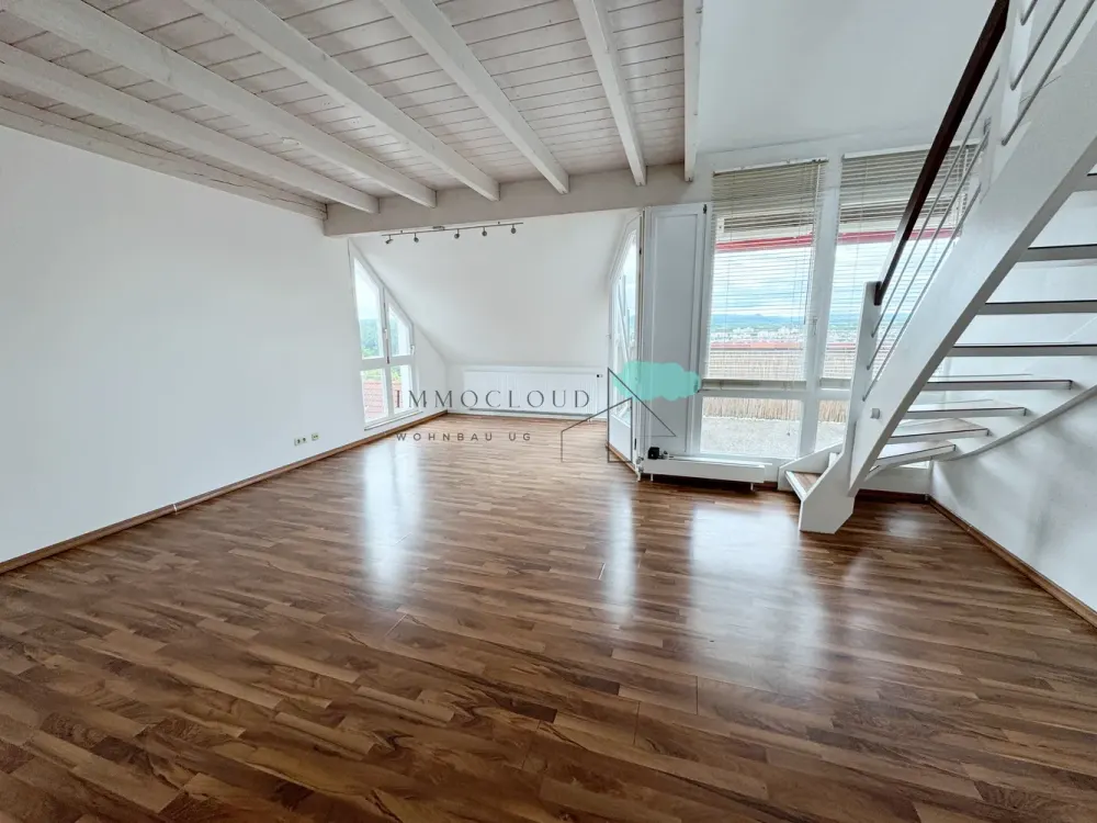 Charmante 4-Zimmer-Maisonettewohnung mit Weitblick, in Wernau