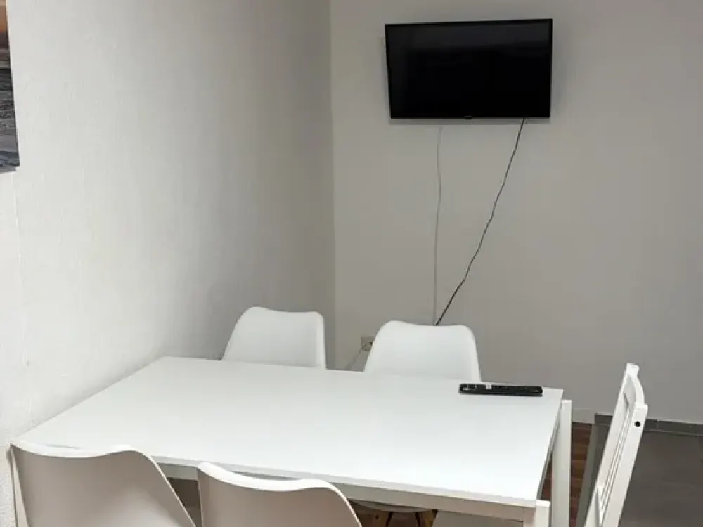 Praktisches 1 Zimmer Apartment im 1. OG