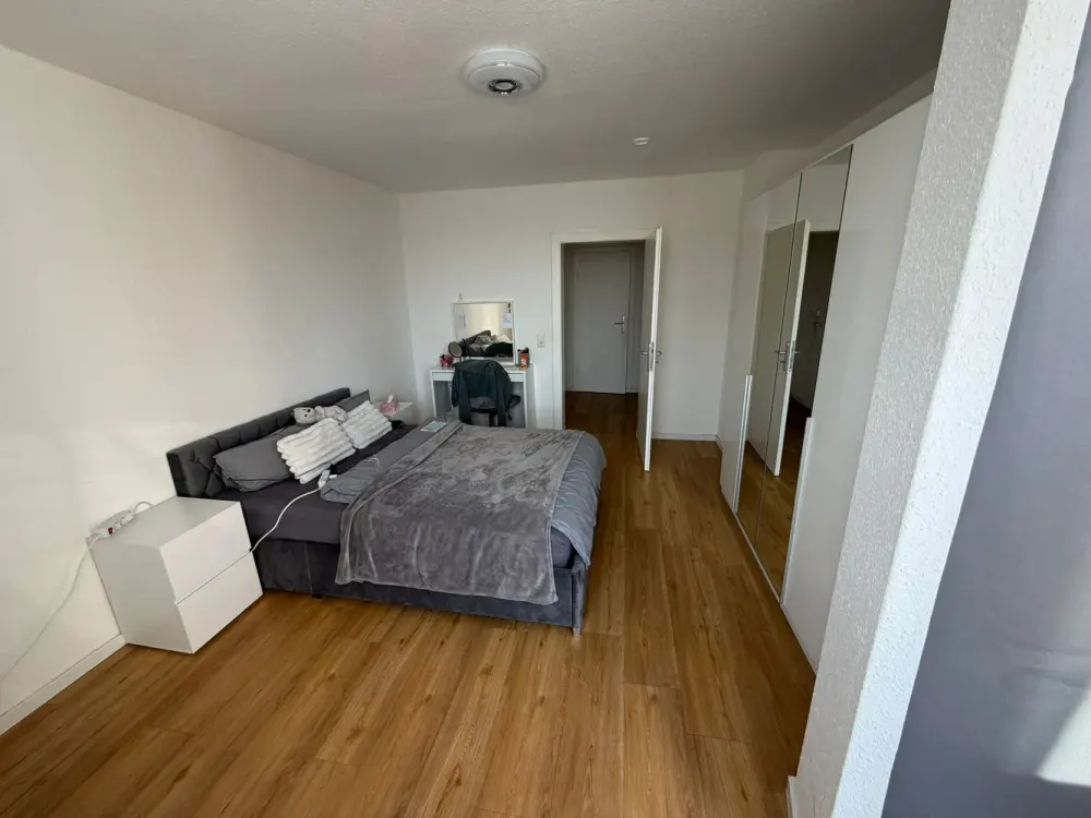 Tolle Wohnung, für kurzfristige Anmietung bereit!