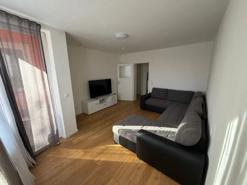 Tolle Wohnung, für kurzfristige Anmietung bereit!