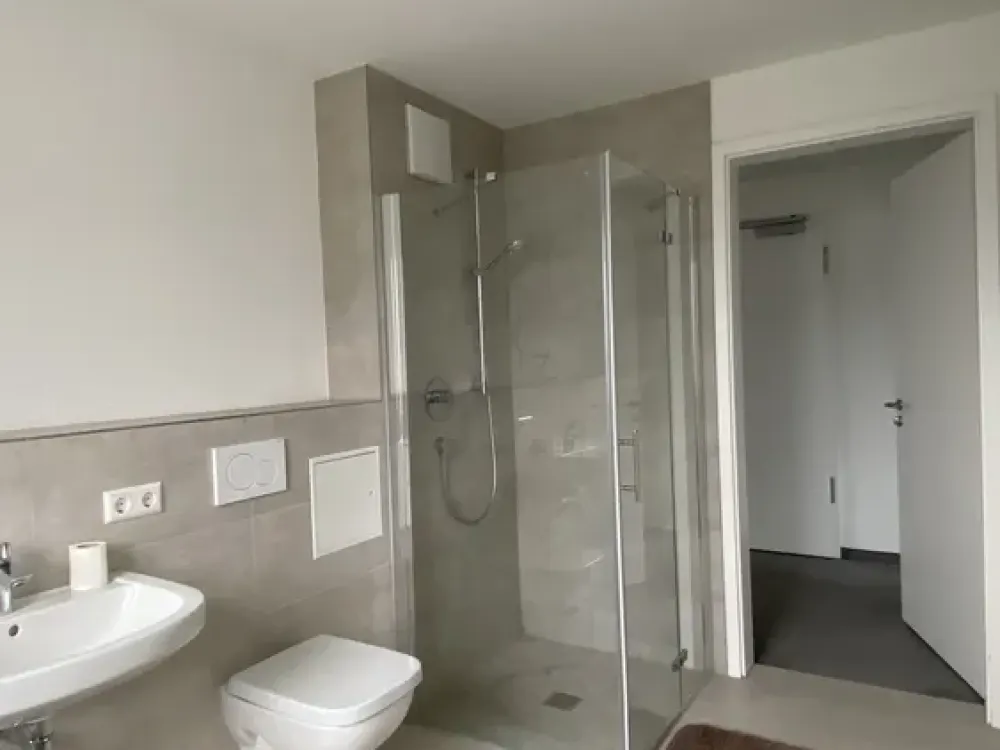 Moderne 3-Zimmer-Wohnung mit Balkon und Tiefgaragenstellplatz in Kelsterbach