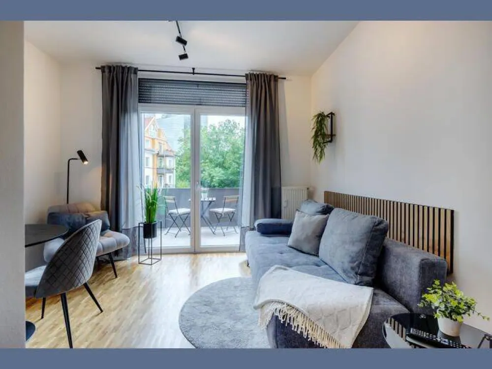 Möbliert: Urbanes Apartment in Schwabing