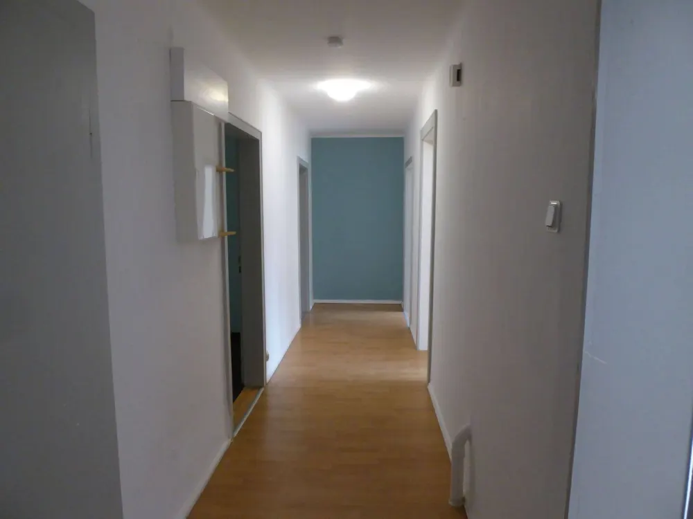 Bright spacious apartment in St Arnual