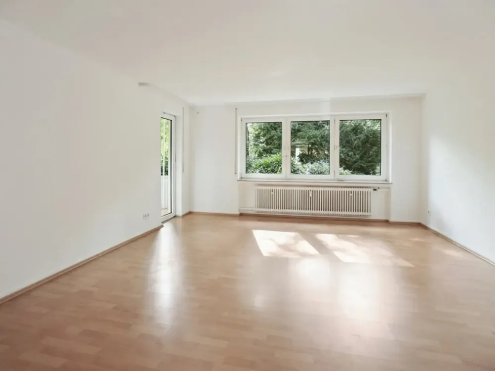++ NEW: Quiet + Stylish 3-Room Apartment with Built-in Kitchen + Loggia Near Museumsufer! ++