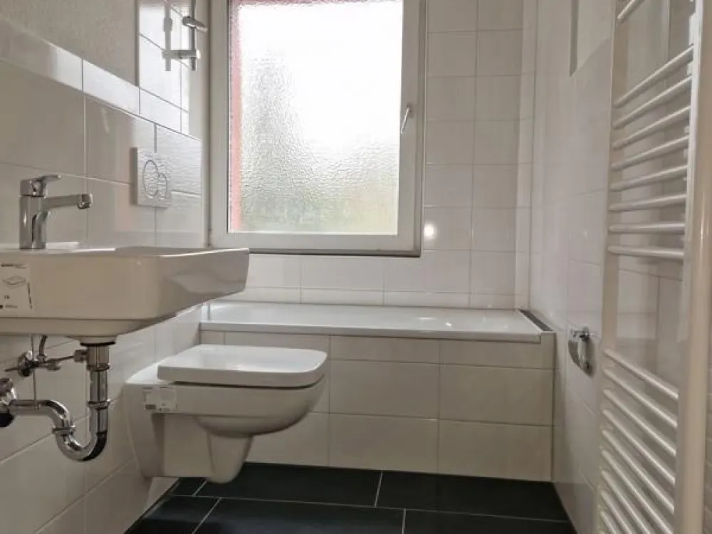 Hier findet jeder seinen Platz: individuelle 2-Zi.-Wohnung