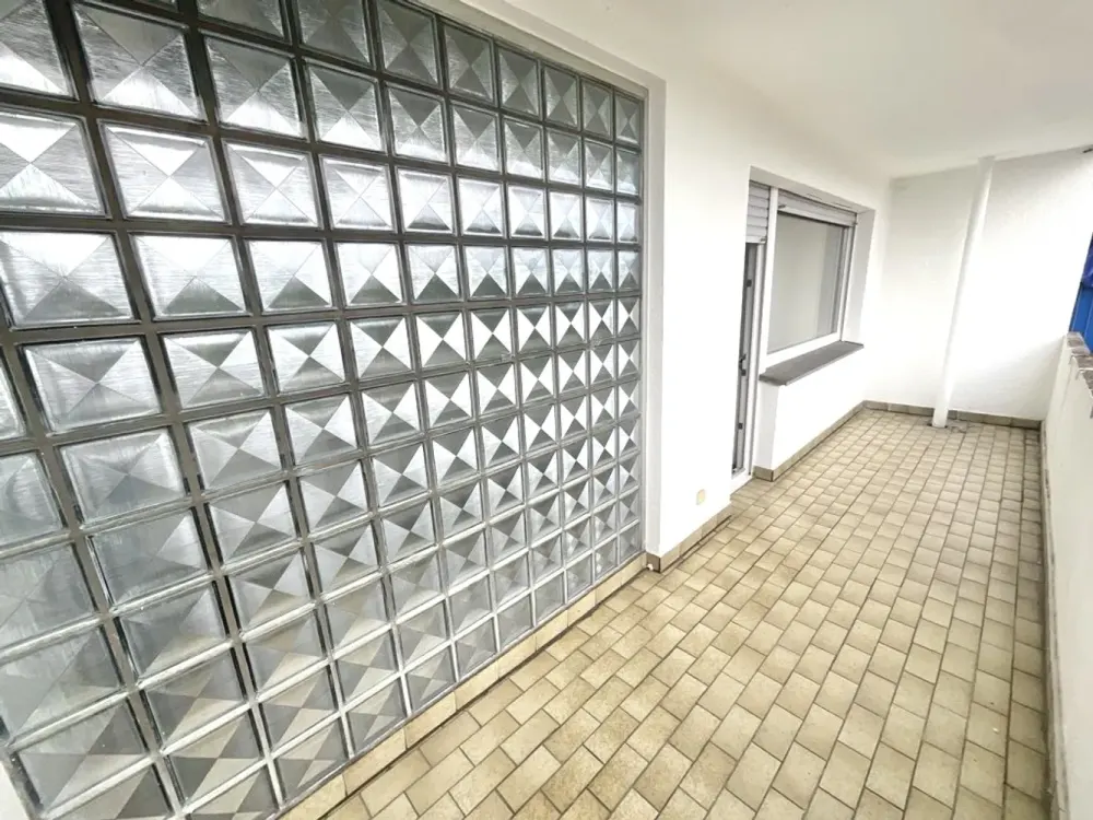 2 Monate mietfrei für große 3 Zimmerwohnung mit Balkon