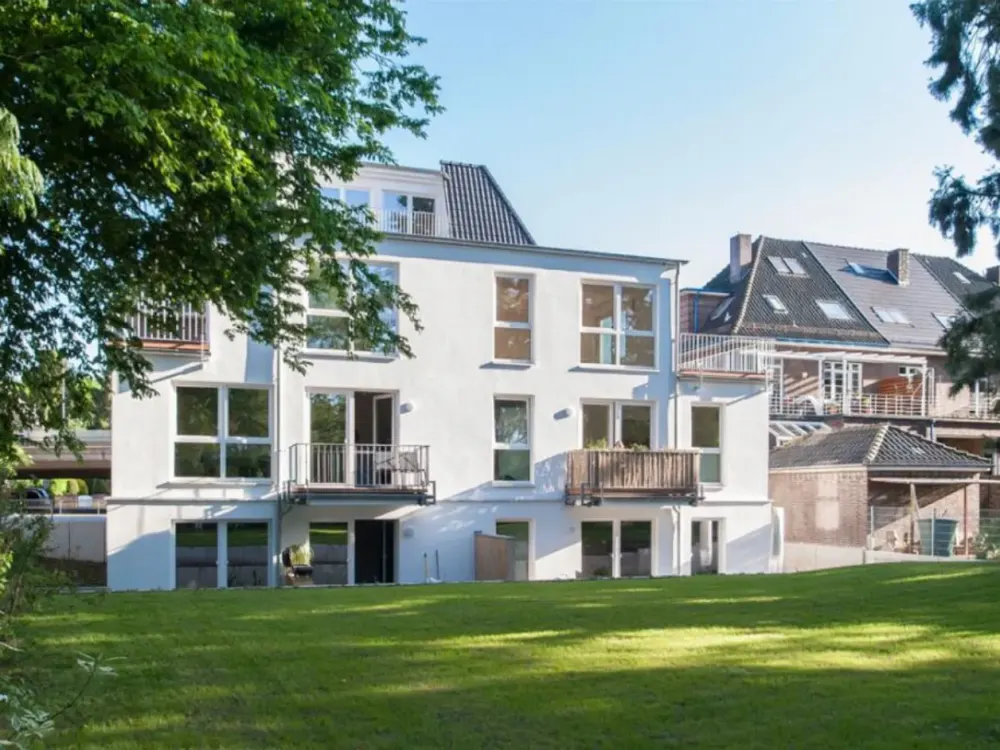 Moderne 3-Zimmer-Wohnung mit großem Balkon in Kurfürstenallee, Schwachhausen