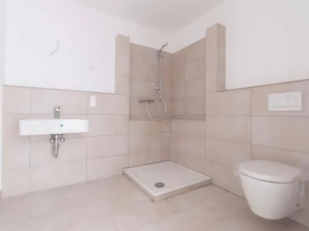 Moderne 3-Zimmer-Wohnung mit großem Balkon in Kurfürstenallee, Schwachhausen