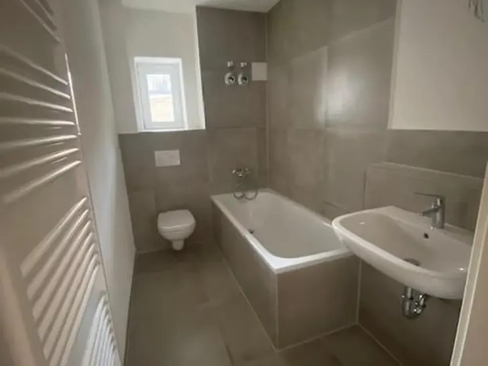Modern 2-Room Apartment with Exclusive Terrace!