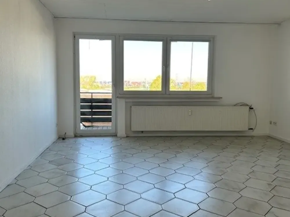 Renovierte 3-Zimmerwohnung mit Balkon