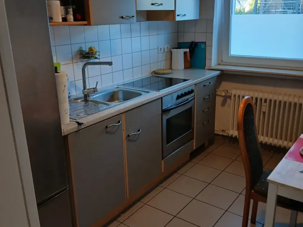 Schöne 2 Zi Whg in Uni Nähe