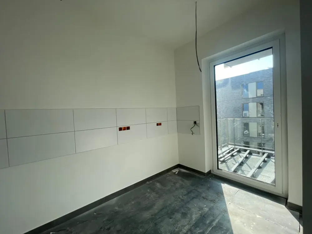 Exclusive 2-room apartment with fitted kitchen, balcony and view