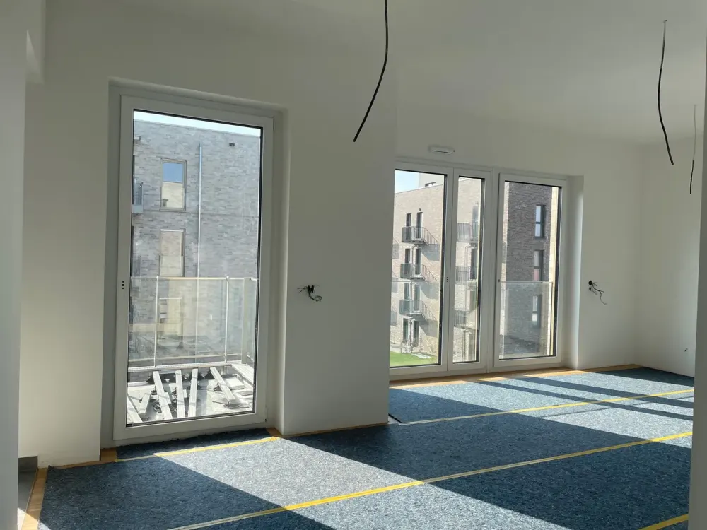 Exclusive 2-room apartment with fitted kitchen, balcony and view