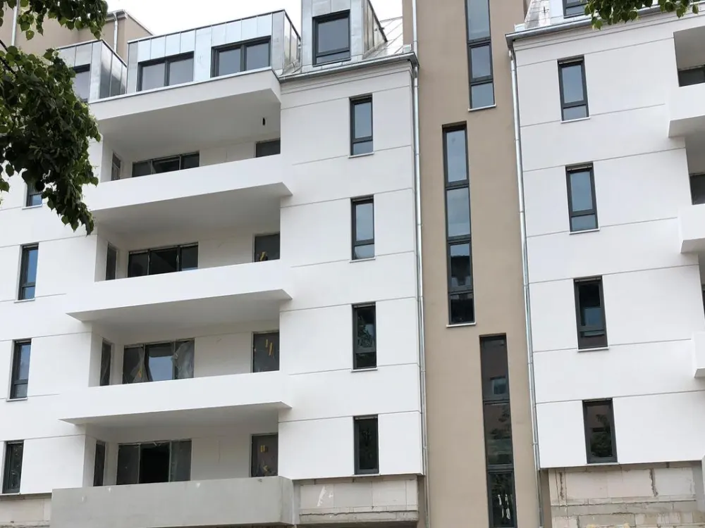 Moderne 2-Raumwohnung mit Balkon im Zentrum