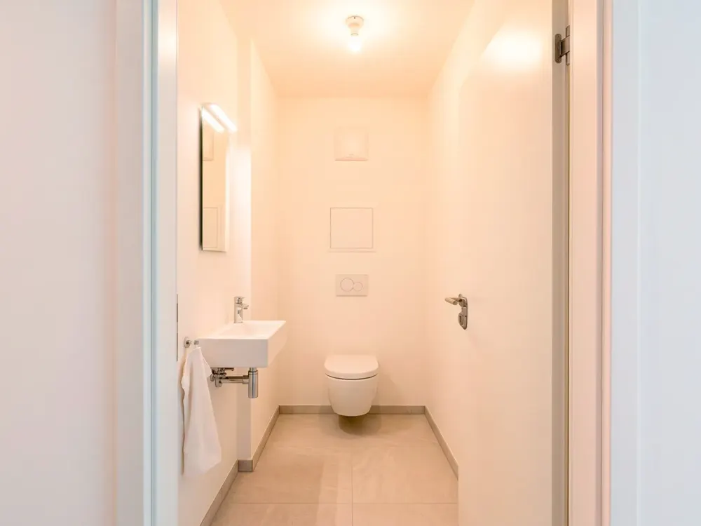 3.OG - ERSTBEZUG - Wohn(t)raum für Familien oder Paare, großer Balkon, Duschbad, Gäste-WC, etc.