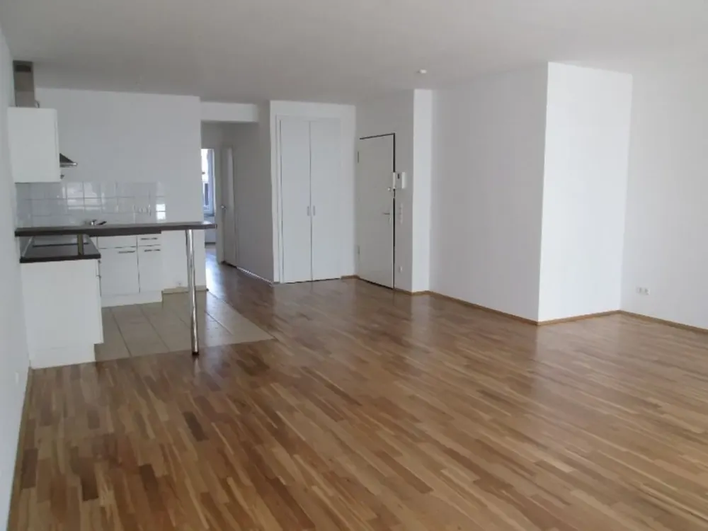 Geräumige 4,5 Zimmer-Erdgeschosswohnung zur Miete in Hamm - Wentzel Dr.