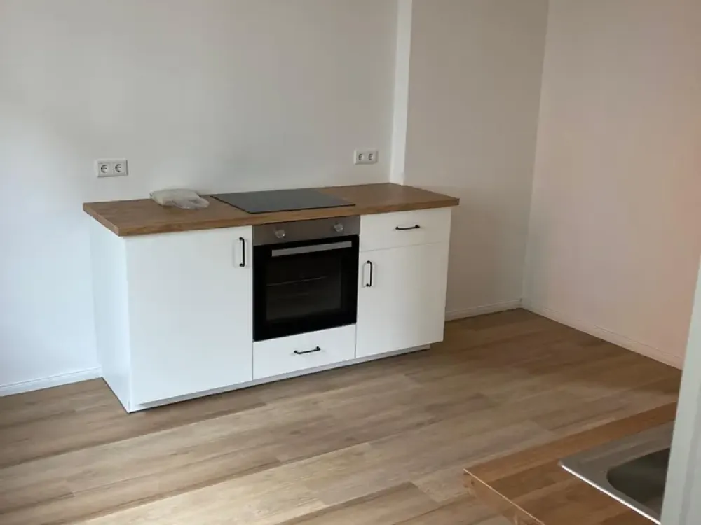 Schöne renovierte 3-Zimmer Wohnung mit Einbauküche *AB SOFORT VERFÜGBAR*