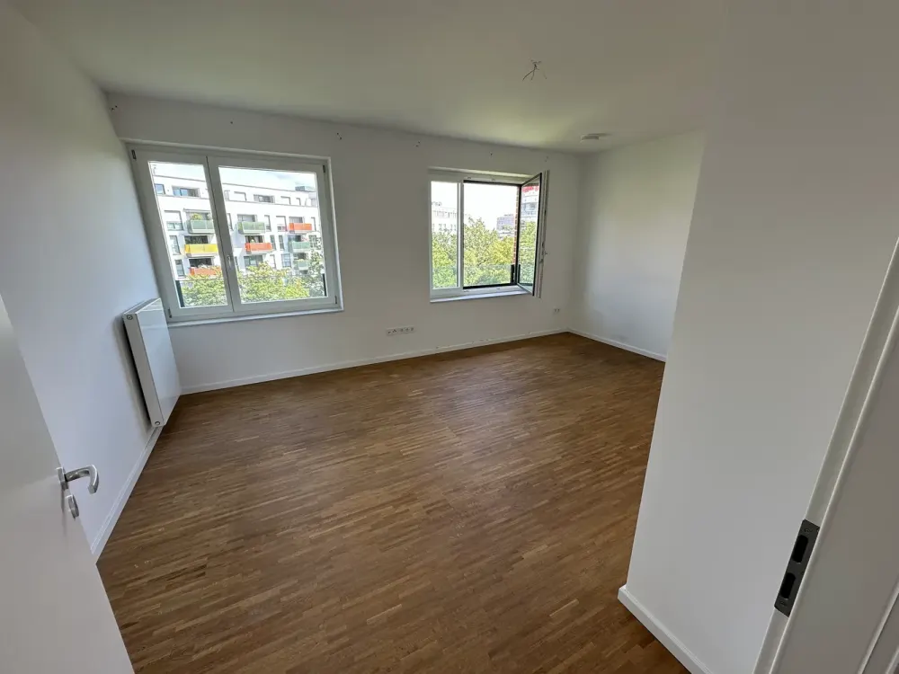 Central in Hannover: Modern 3-Room Apartment at Klagesmarkt