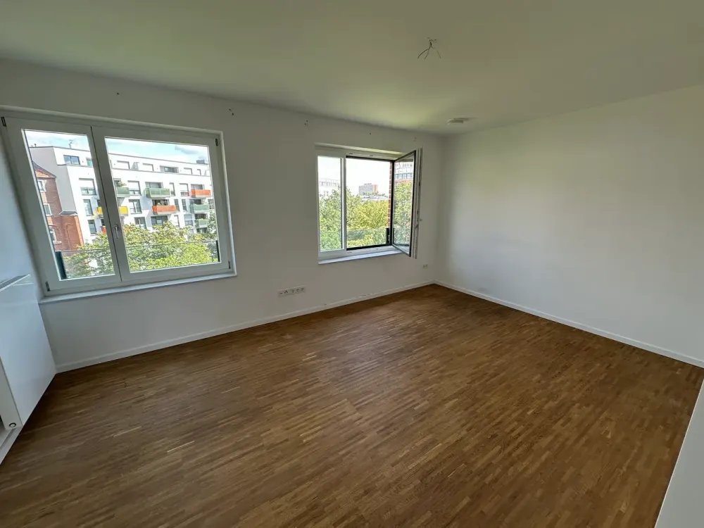 Central in Hannover: Modern 3-Room Apartment at Klagesmarkt