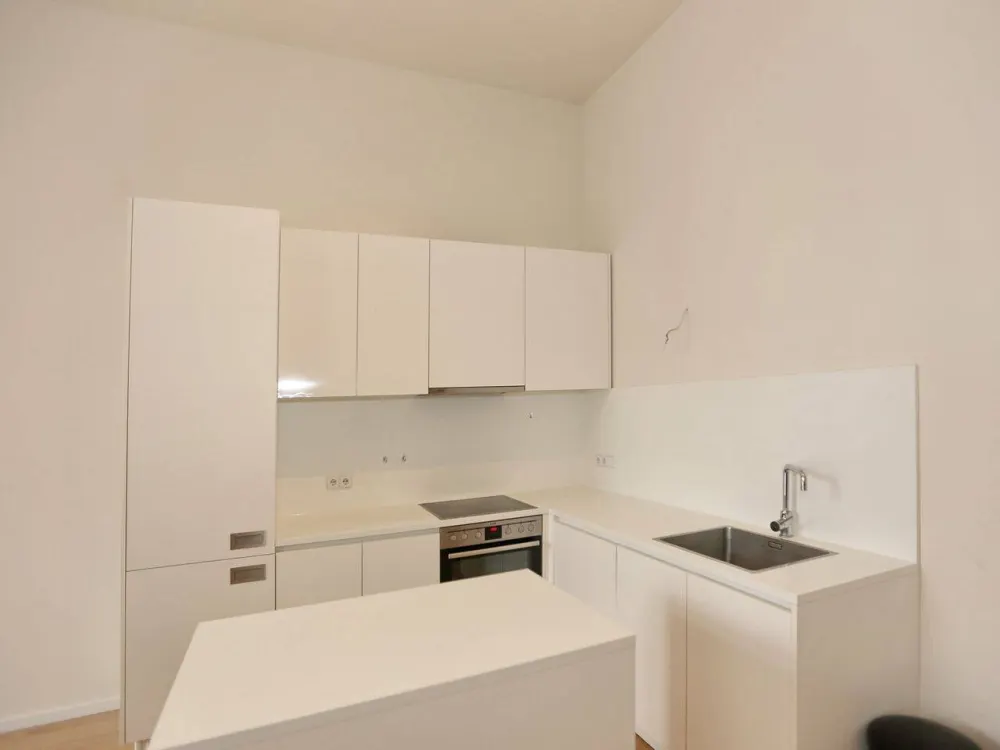 PARAGON APARTMENTS - Modernes Wohnen in der Danziger Straße mit EBK und Wannenbad