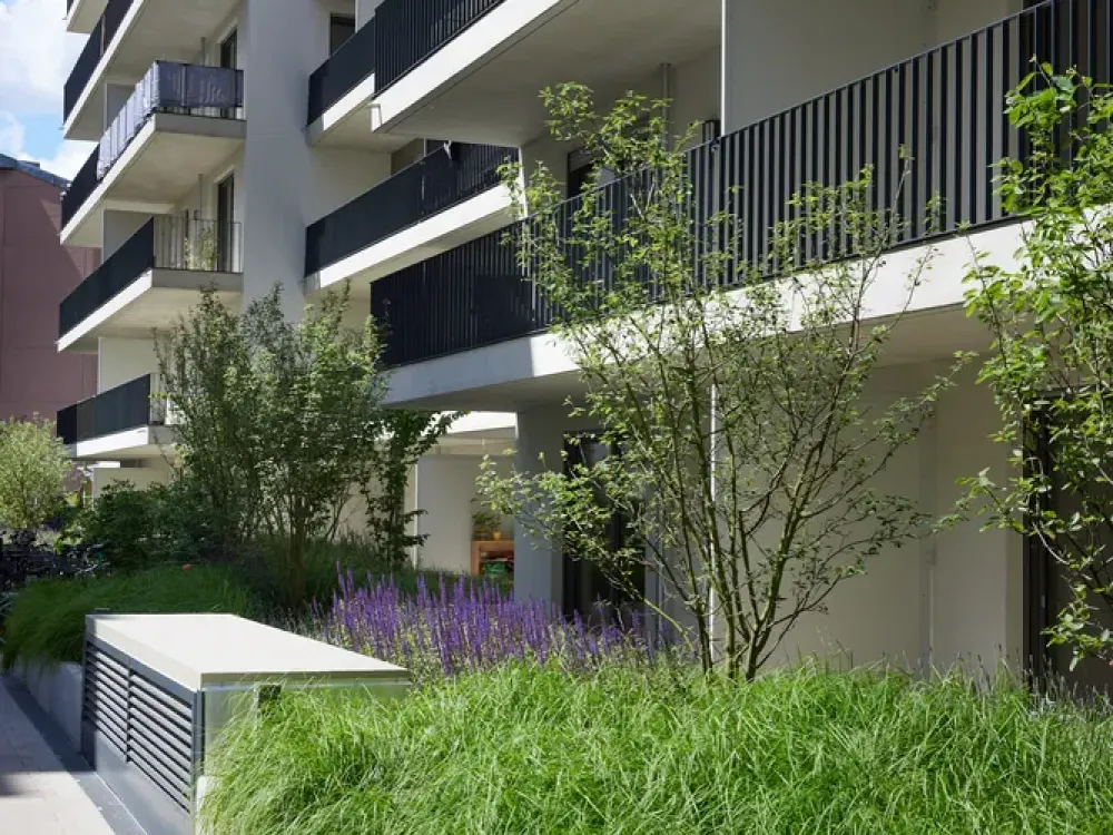 City-West - Stilvolle 2 Zimmer-Wohnung *schicke EBK *sonniger Balkon *TG-Parker optional