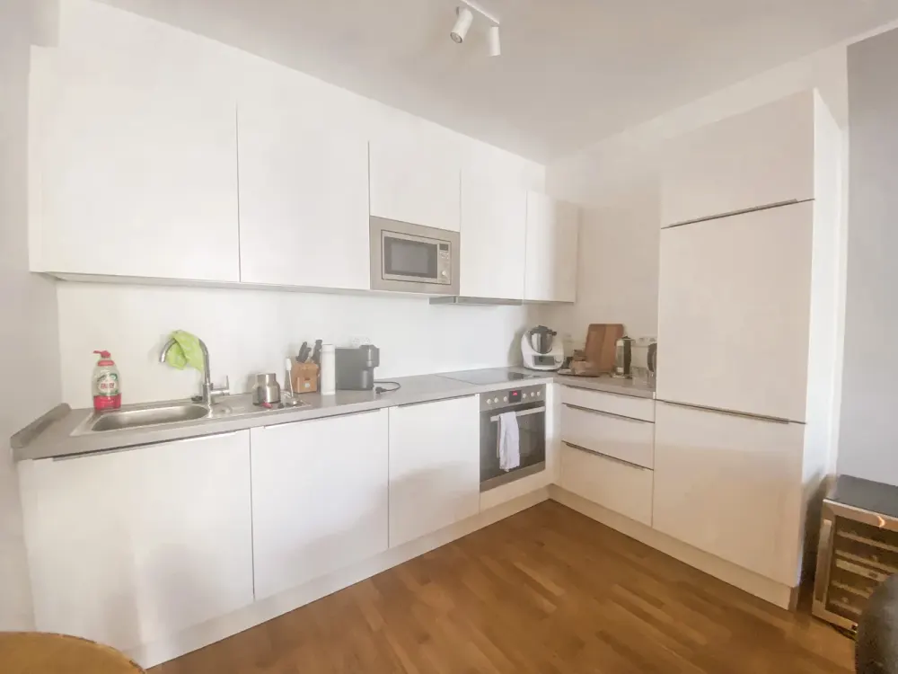 City-West - Stilvolle 2 Zimmer-Wohnung *schicke EBK *sonniger Balkon *TG-Parker optional