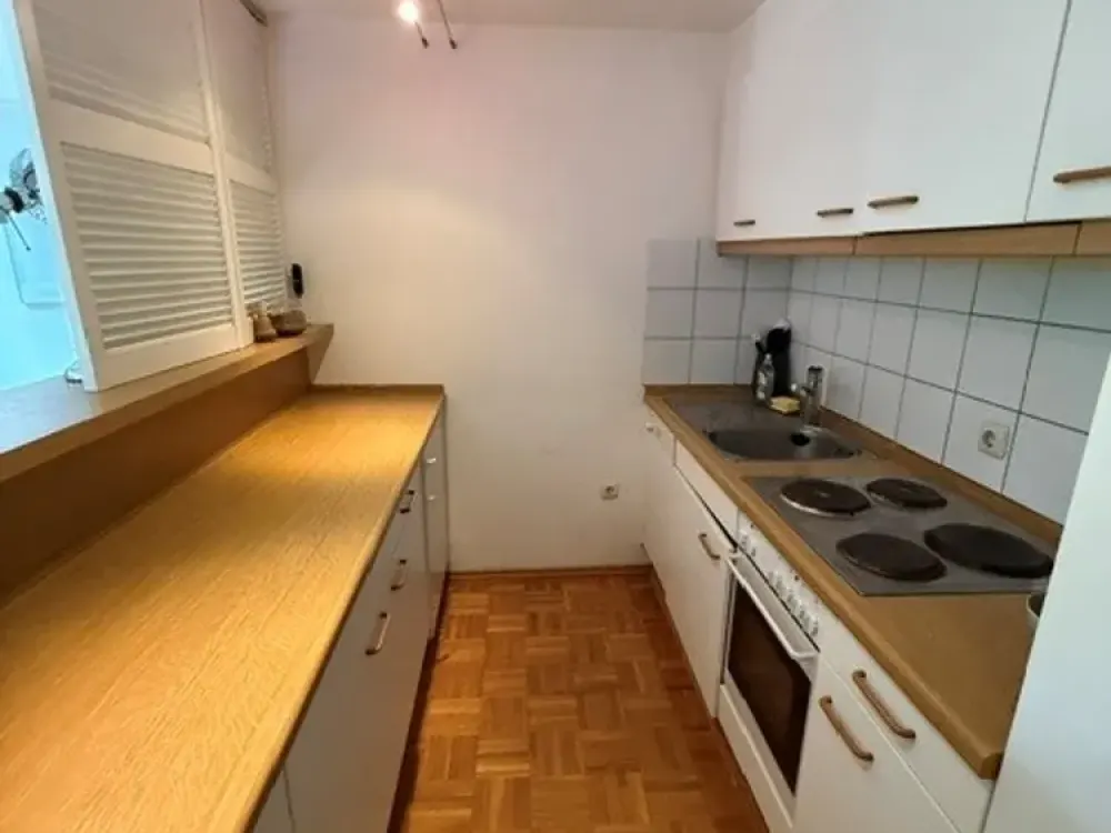 Living on Two Levels: Charming Maisonette Apartment in Dortmund