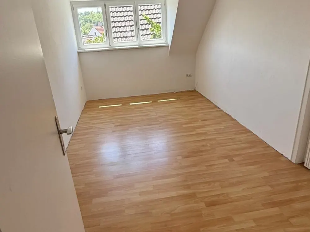 Schöne 3,5 Zimmer-Wohnung in Stuttgart-Sillenbuch