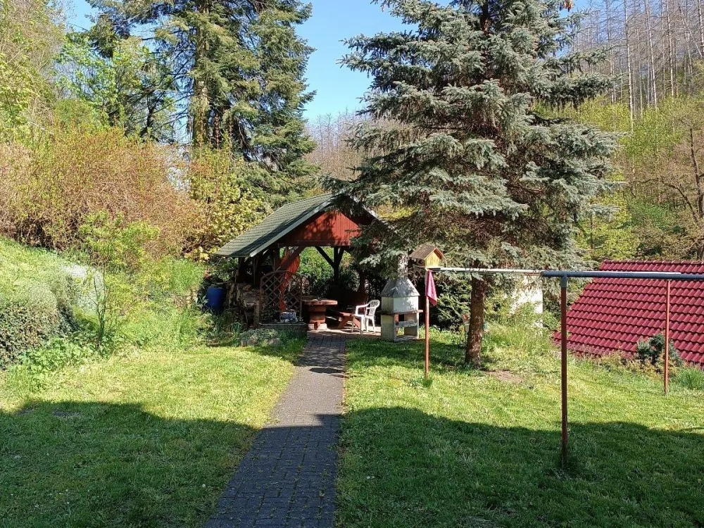 Alter Berg 29, 01705 Freital, 2-Raum-Wohnung in ruhiger Berglage mit Weitblick | ca. 59 m²