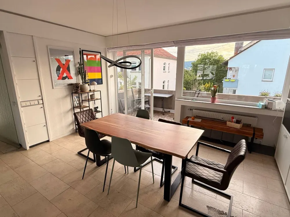 22qm WG-Zimmer in 140qm 2er Berufstätigen-WG -Vorderer Westen Kassel