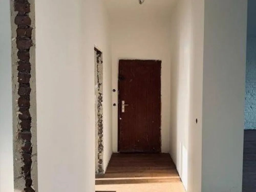 Großzügige 3-Zimmer-Wohnung, 110 m², komplett renoviert