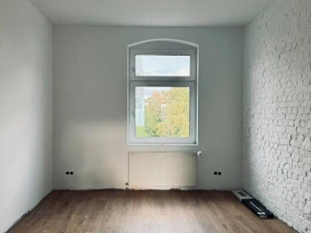 Großzügige 3-Zimmer-Wohnung, 110 m², komplett renoviert