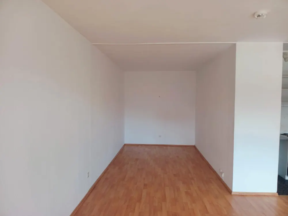 Helle 1,5-Zimmer-Wohnung mit Südbalkon & Deisterblick - 6. OG