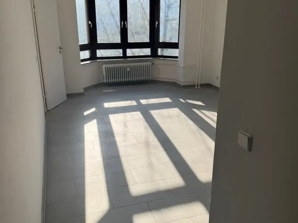 SONNIGE 3 ZIMMER WOHNUNG im belebten Wedding
