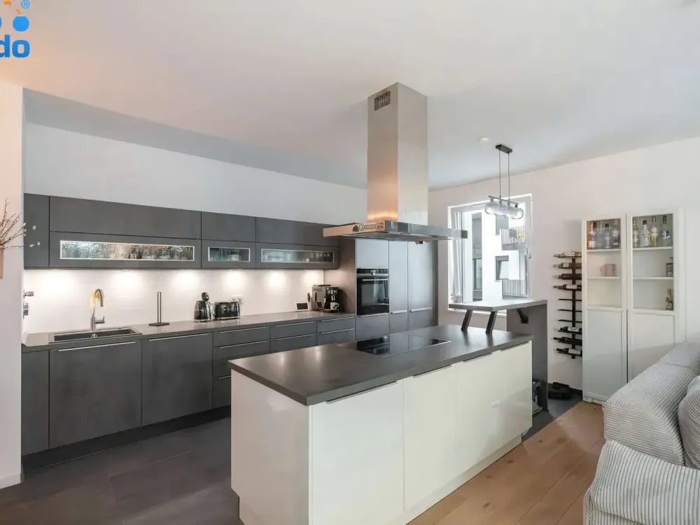 Your New Home Awaits: Modern 3-Room Apartment with Balcony, Fitted Kitchen and Smart Home for Rent