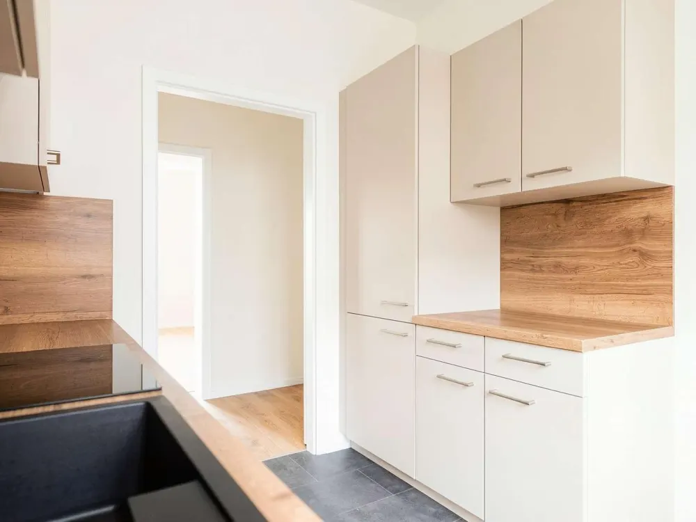 Inkl. neuer EBK! Mit Balkon