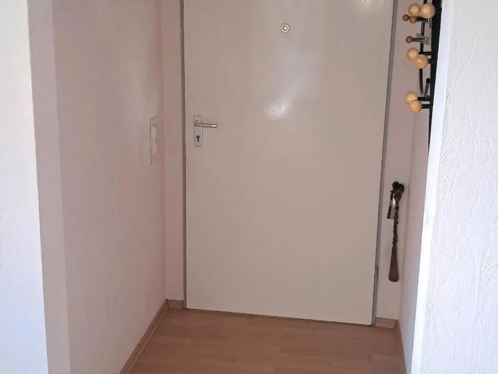3 Room Apartment with Kitchen and Bathroom in Paderborn Schloß Neuhaus