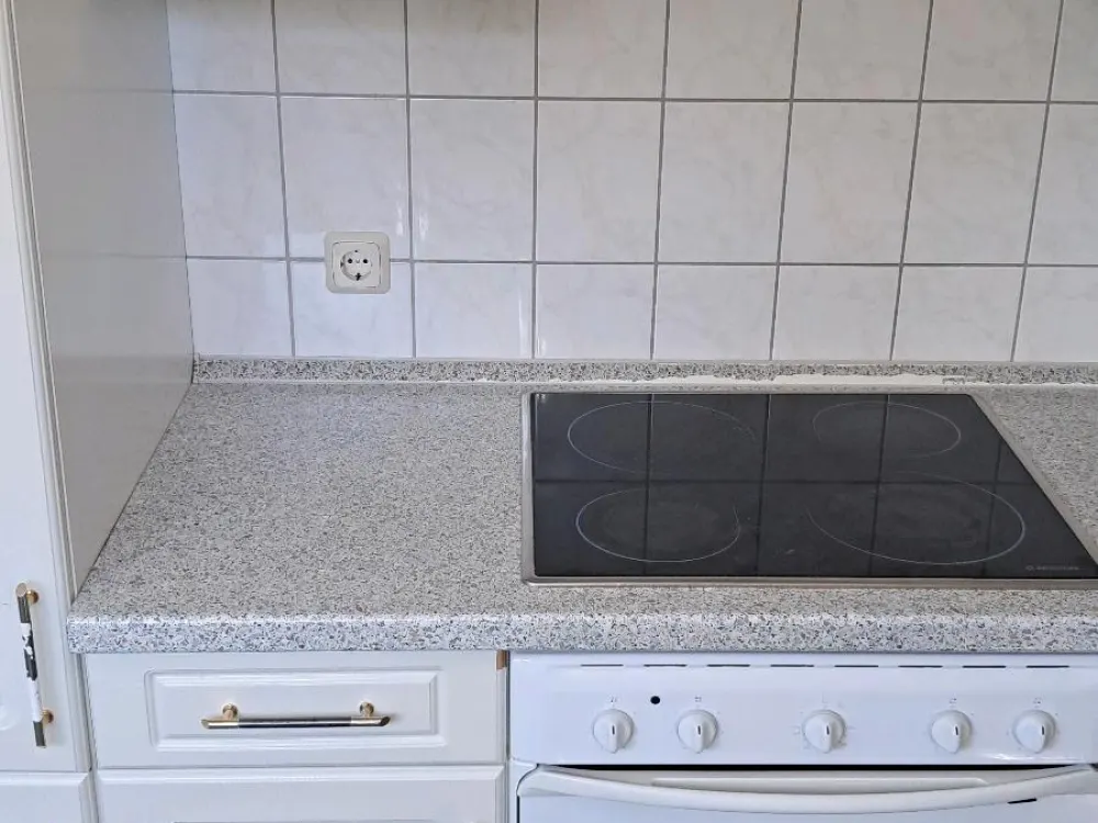 3 Room Apartment with Kitchen and Bathroom in Paderborn Schloß Neuhaus