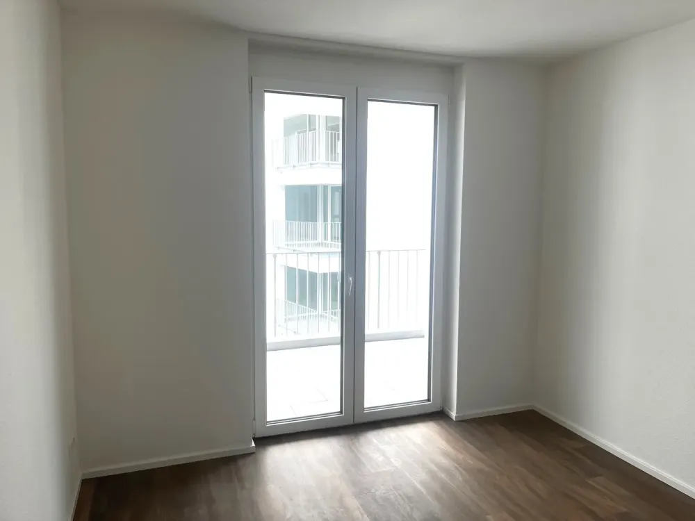 Neubau ab 1. September zu vermieten, mindestens 4 Personen, Wohnberechtigungsschein erforderlich