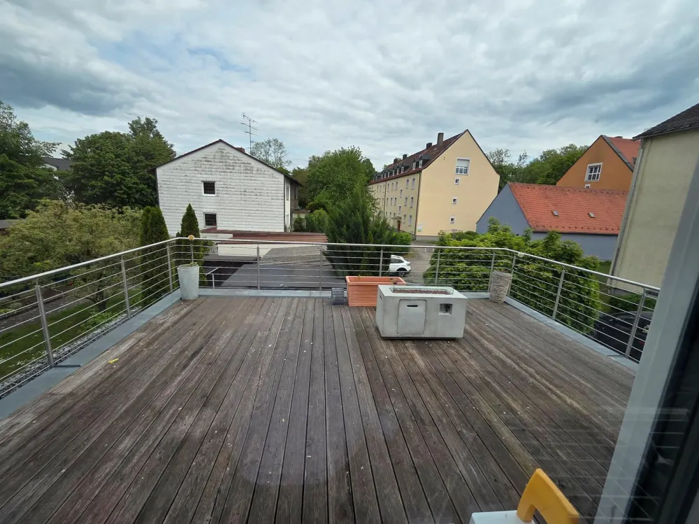 3 Zimmer Maisonettewohnung mit große Terrasse in Dachau Ost