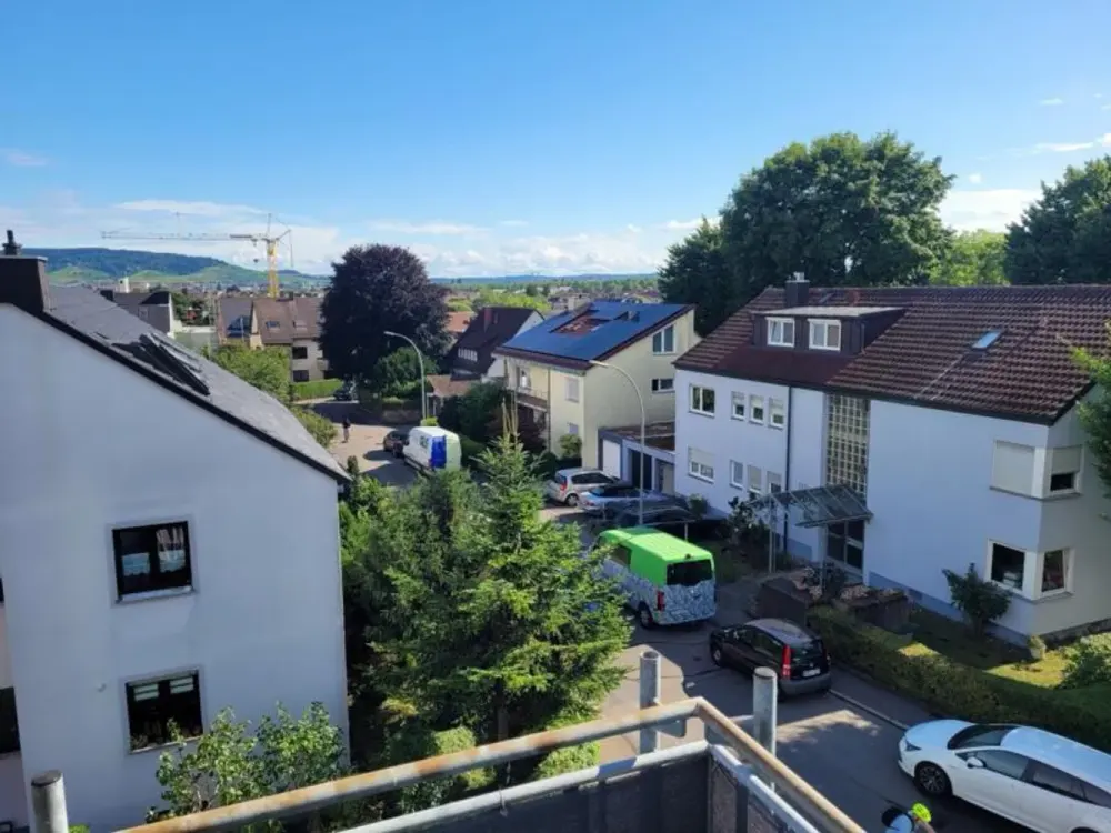 Kompaktes Apartment in Fellbach: Wohnen mit Balkon