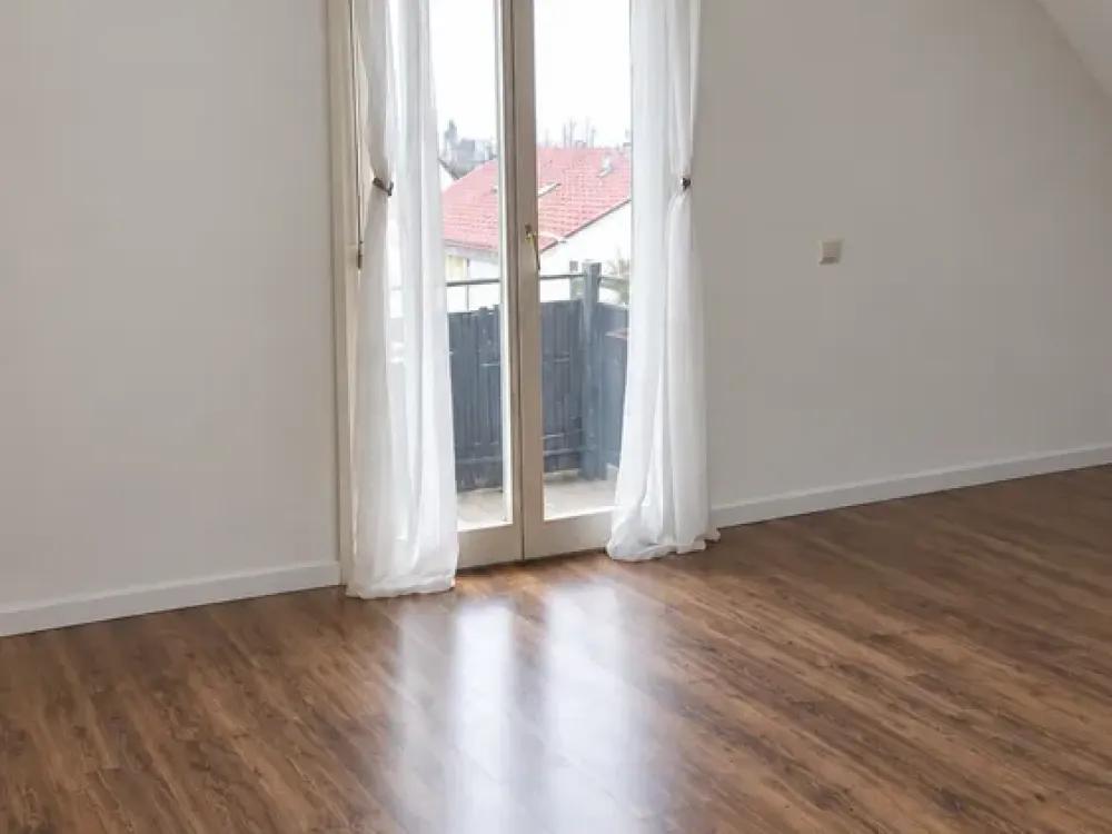 Kompaktes Apartment in Fellbach: Wohnen mit Balkon