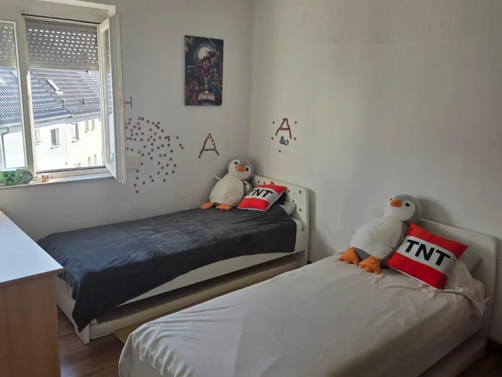 Helle 3-Zimmer-Wohnung mit EBK, 77 m², ruhige Lage