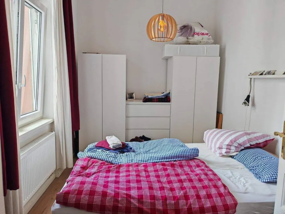 HELLE 3ZW WOHNUNG BALKON EBK DUSCHBAD ZENTRAL MAINZERLANDSTR 114 (PLATZ DER REPUBLIK/SKYLINE PLAZA)STRASSENBAHNHALTESTELLE VOR DEM HAUS)