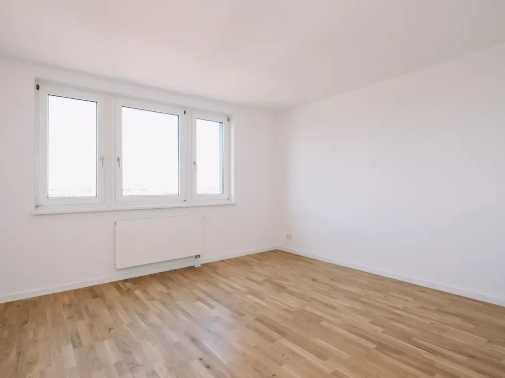 Modernisierte 2 Zimmer-Wohnung mit Einbauküche und Duschbad