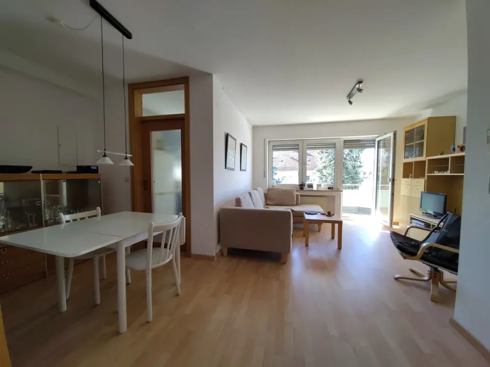 2,5-Zimmer-Wohnung mit Balkon in Nürnberg